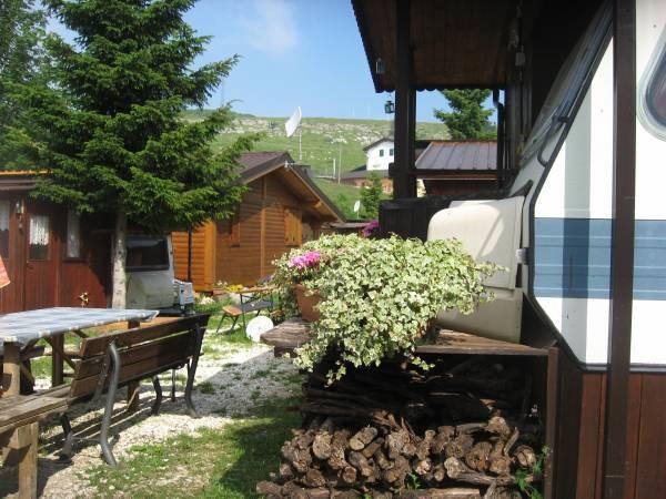 Campeggio Branchetto Bosco Chiesanuova Exterior photo