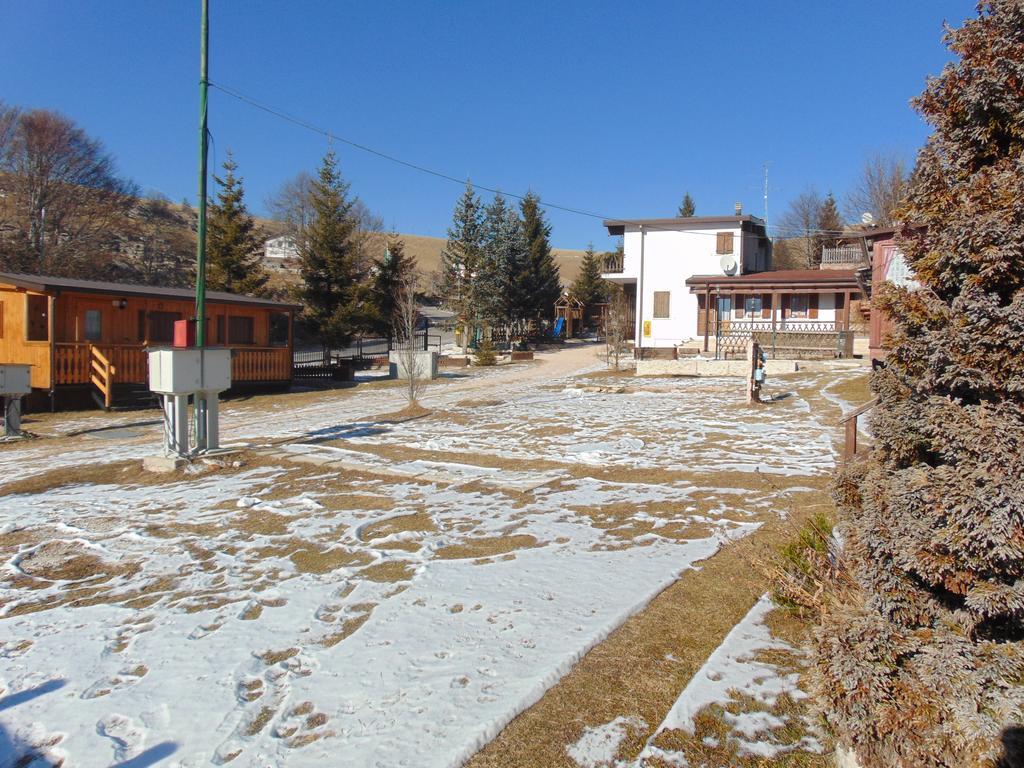Campeggio Branchetto Bosco Chiesanuova Exterior photo