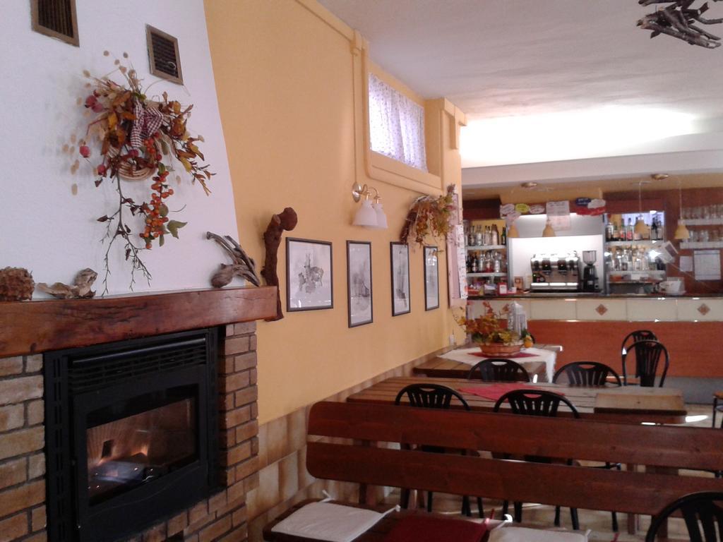 Campeggio Branchetto Bosco Chiesanuova Exterior photo